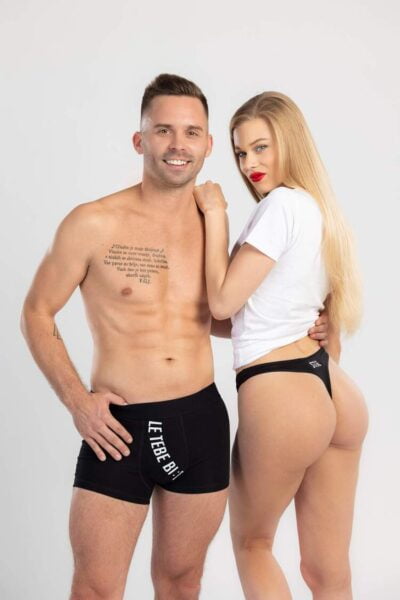 Crne moske boksarice le tebe bi